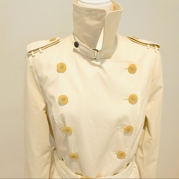 ❌ Sold ❌ Banana Republic Beige Trench Coat - Picture 4 of 8
